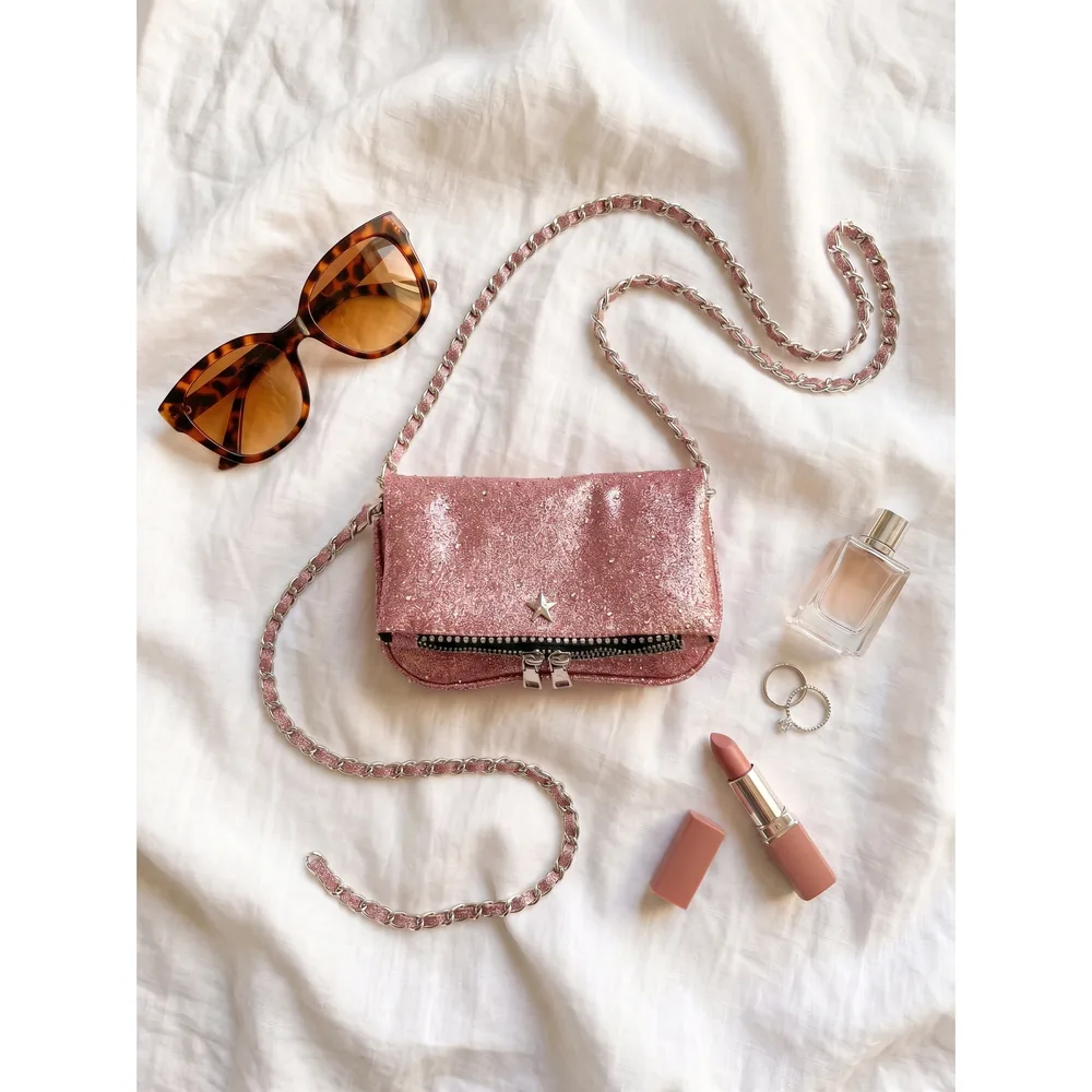 Astrea Mini — bolsa personalizada con letras metálicas