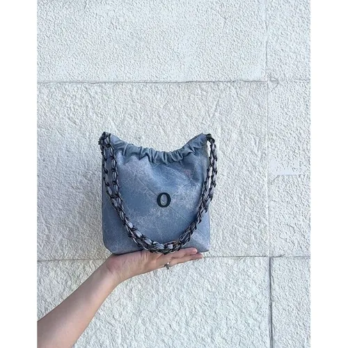 Bolsa Coco Mini personalizada con letras metálicas