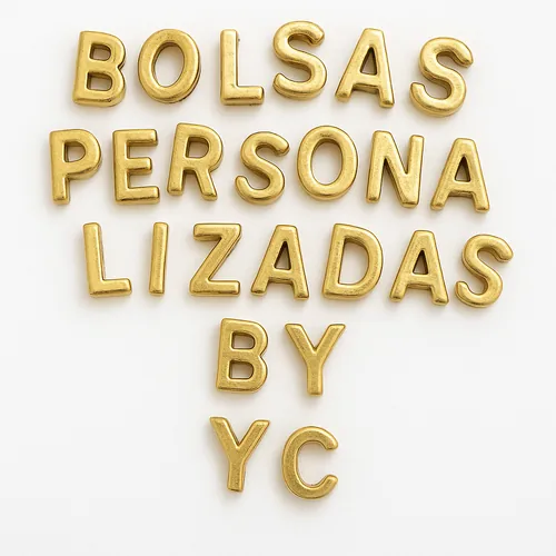 Bolsa Dijes personalizada con letras metálicas