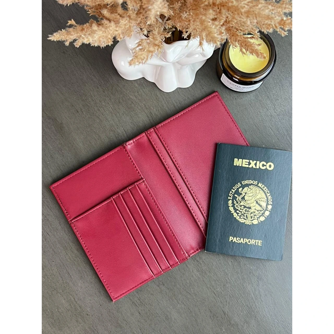 Portapasaporte — vista 2