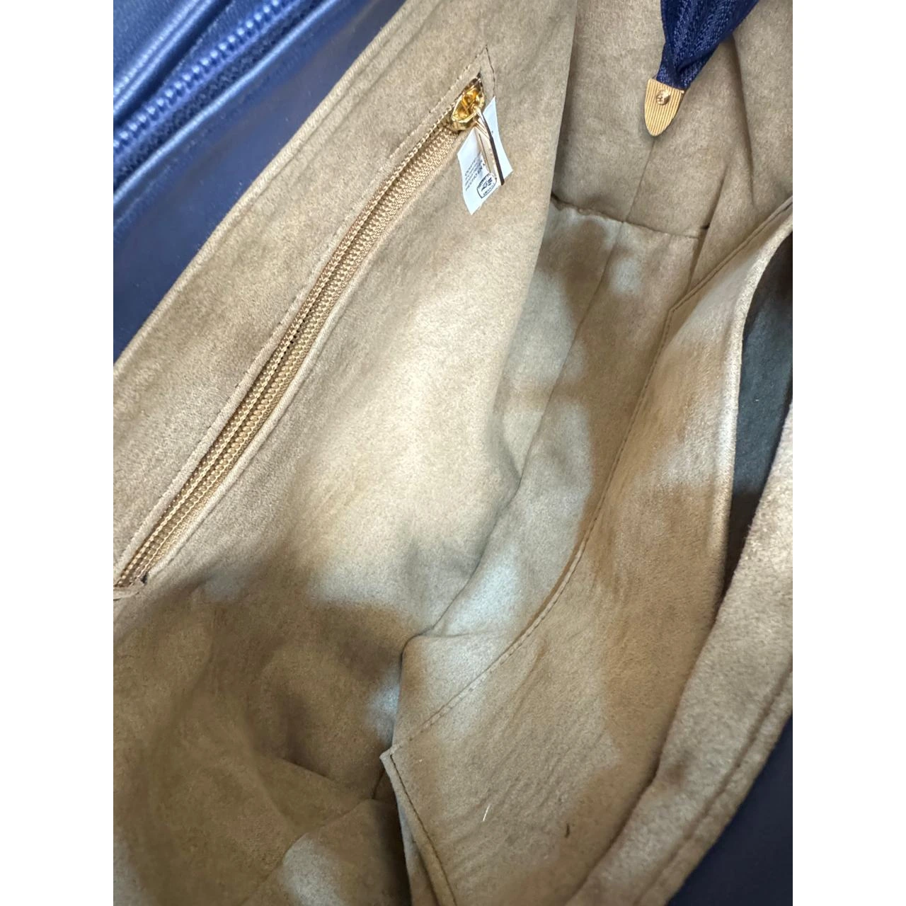 Theia Preppy — vista 2